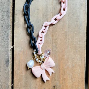 { Bow }