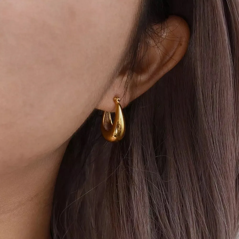 18 KT Bali Hoop earrings