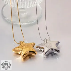 18K Gold Star Pendant Necklace