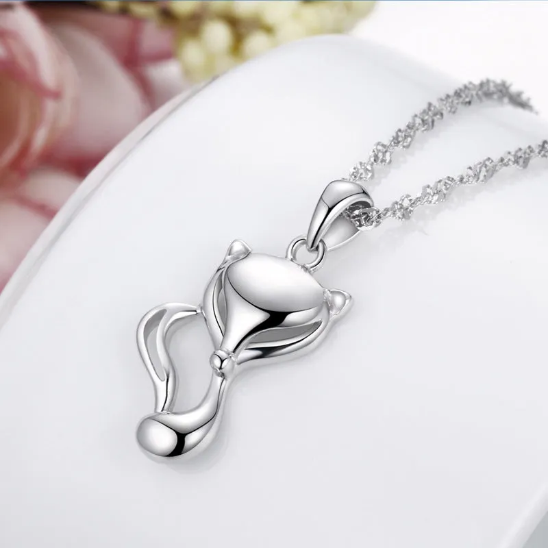 .925 Silver Pendant - Cat/Fox Pendant with a delicate Singapore link chain