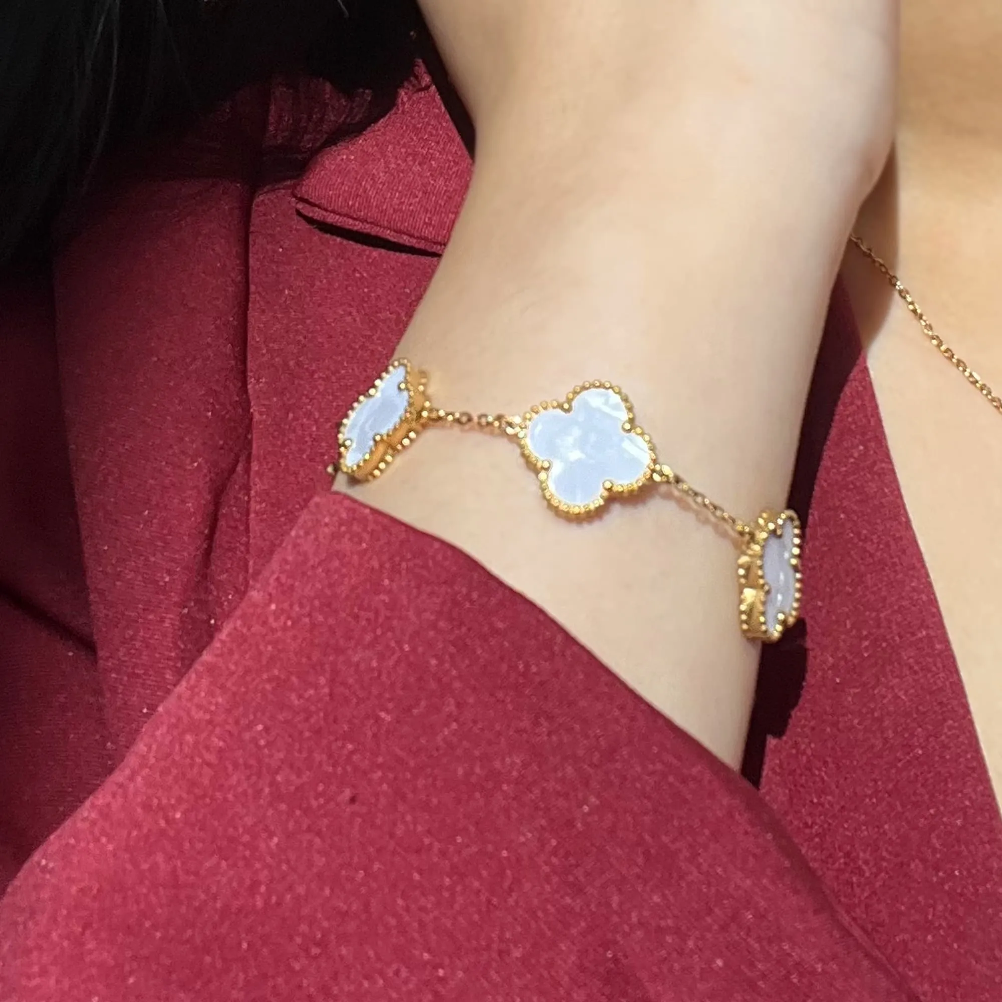 Boxed White Clover Bracelet and Earrings Set
