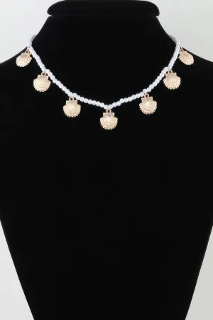 Clamshell Charm Pearl Necklace