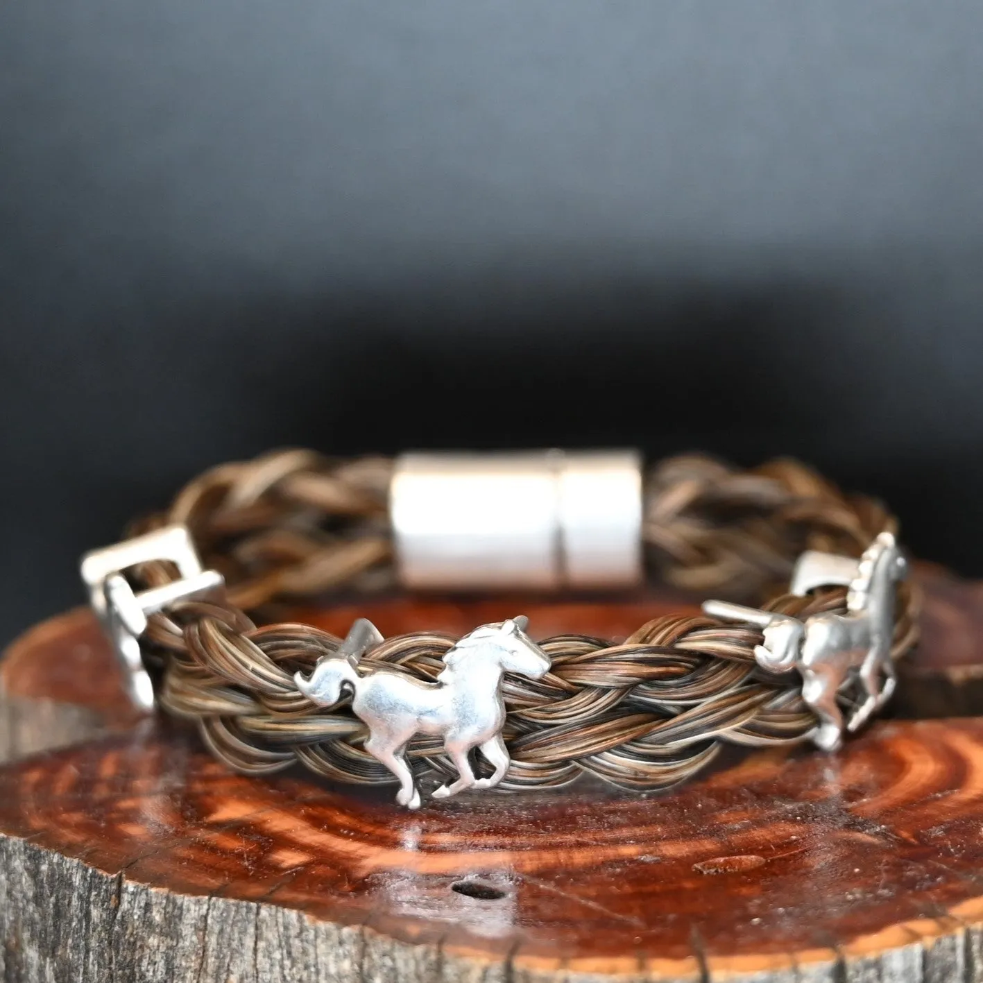 Cowboy Coll. Open Plains Magnetic Clasp Bracelet
