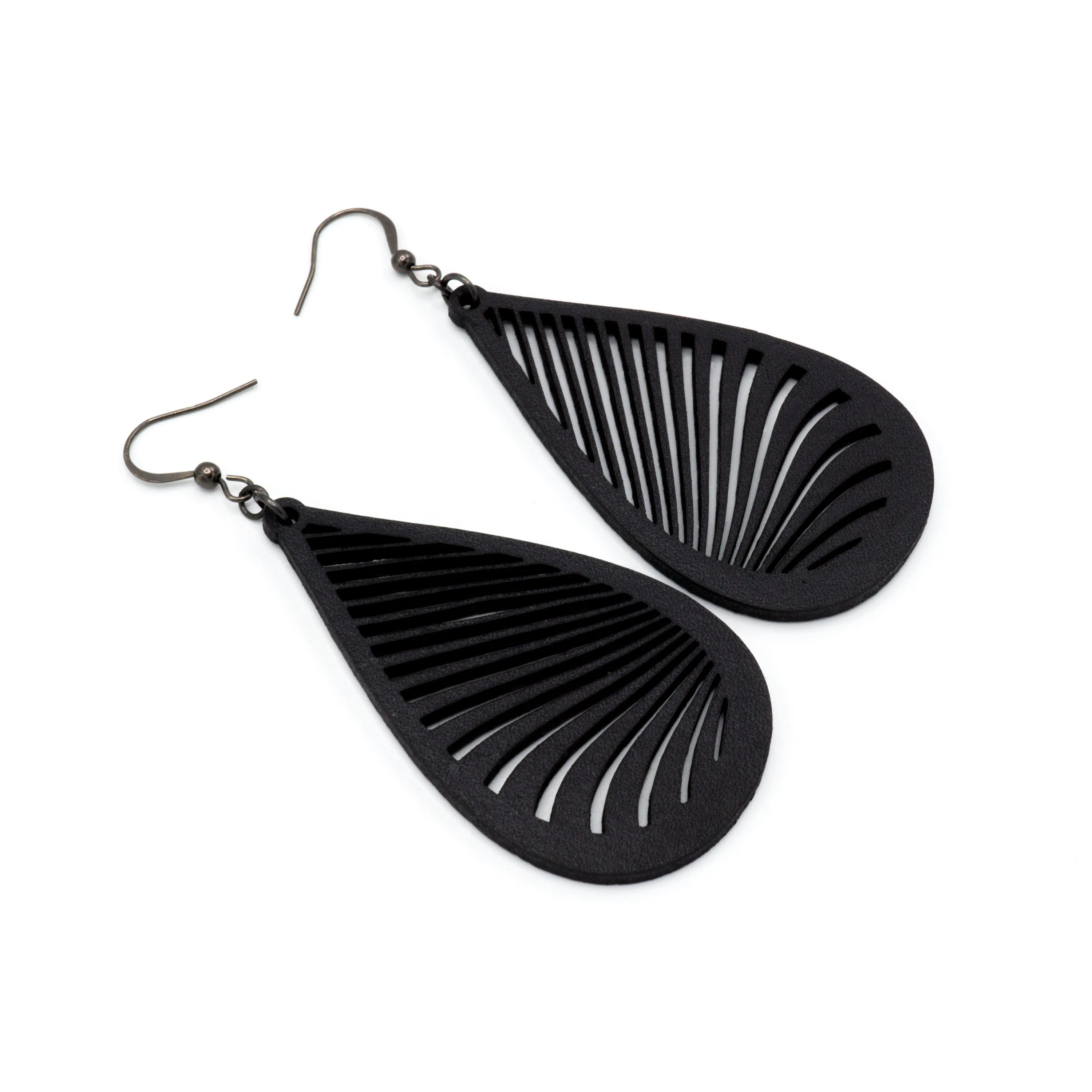 Drop 08 [L] // Leather Earrings - Black