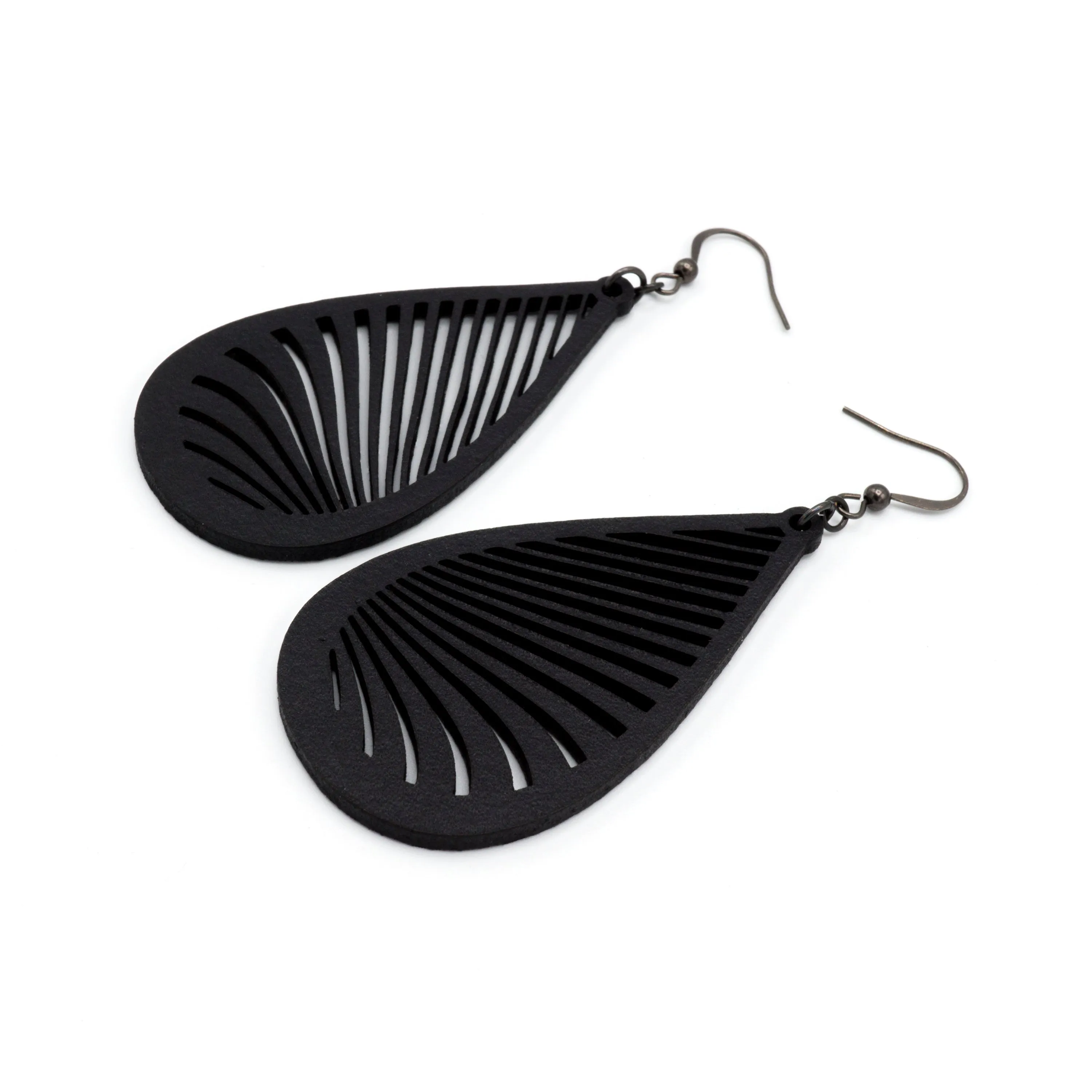 Drop 08 [L] // Leather Earrings - Black