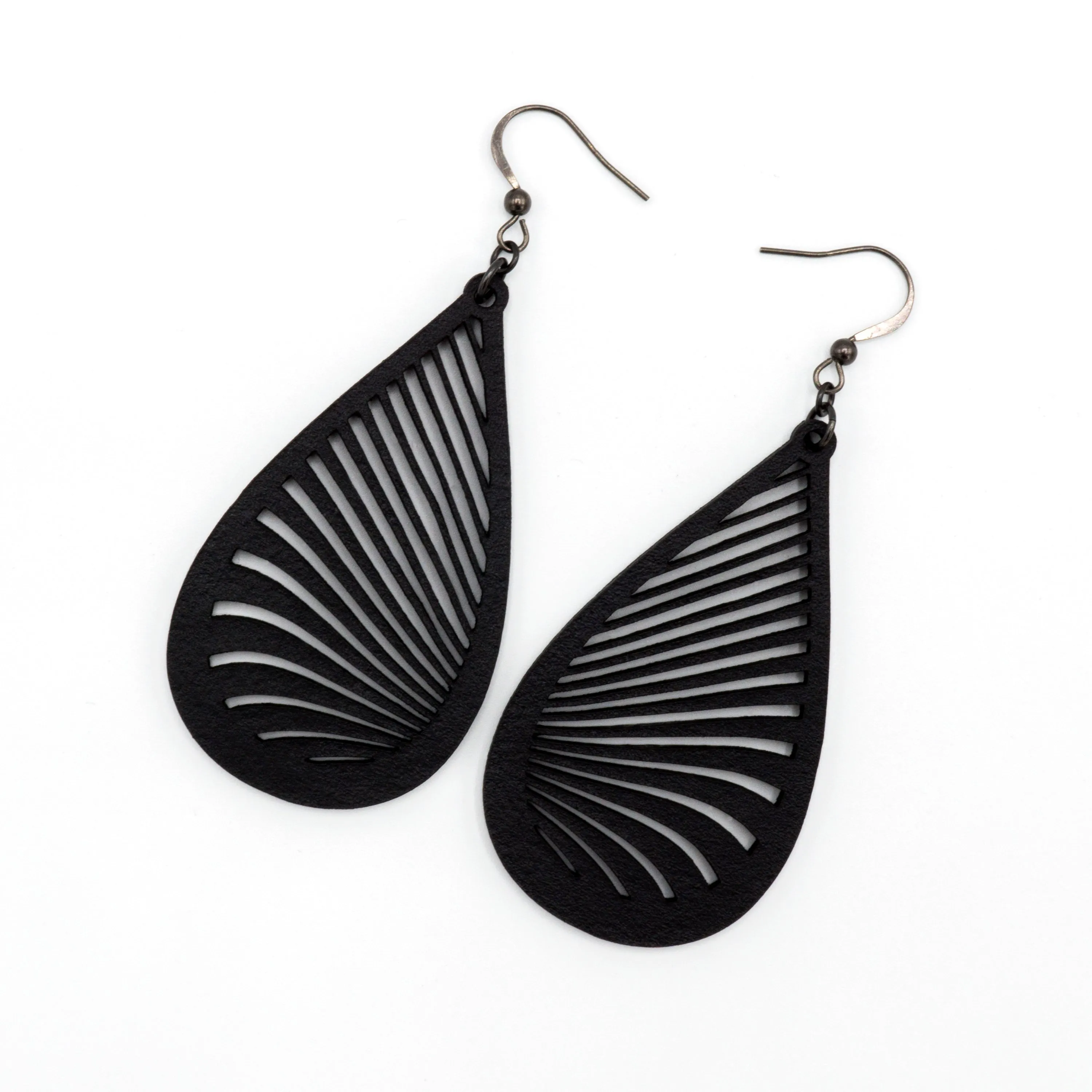 Drop 08 [L] // Leather Earrings - Black
