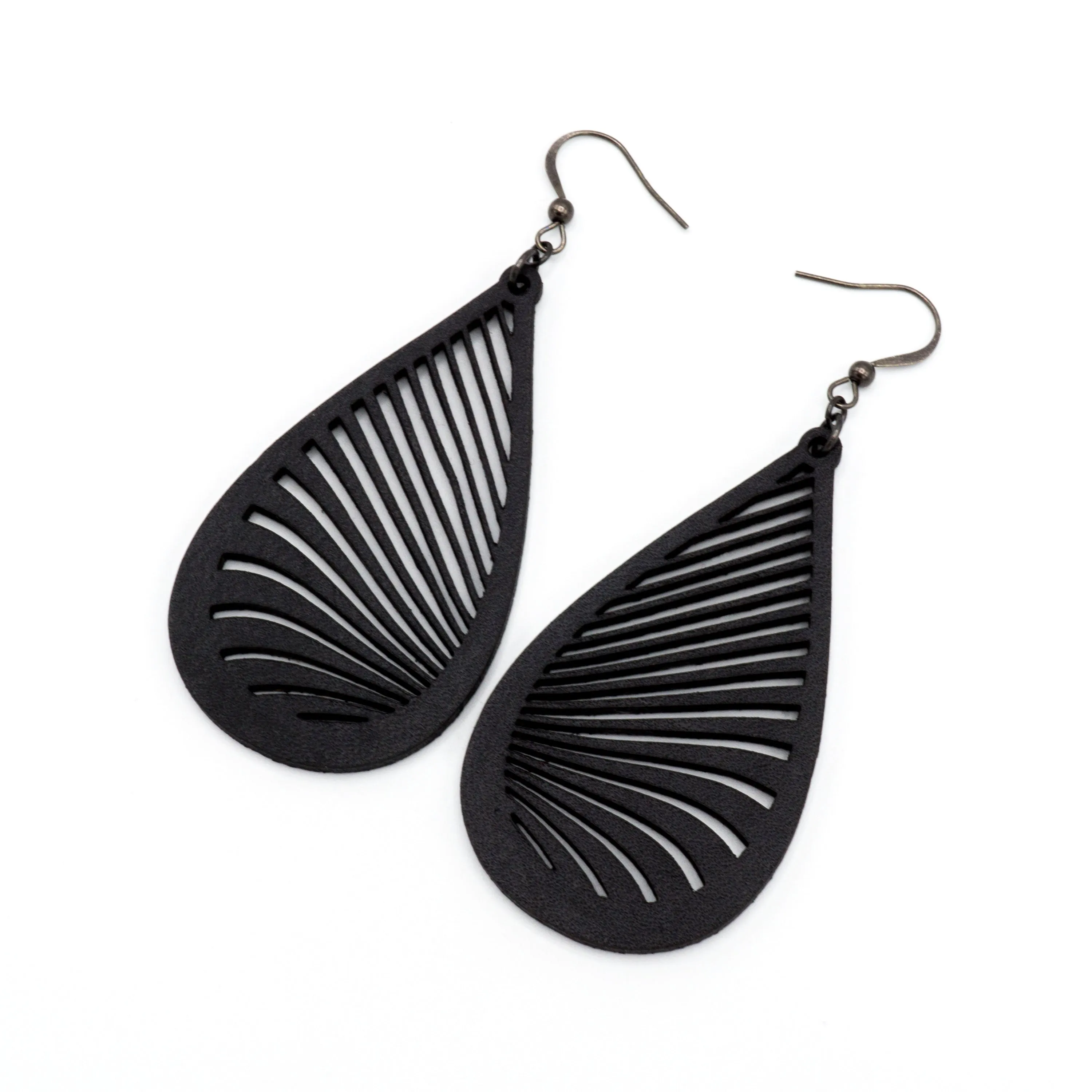 Drop 08 [L] // Leather Earrings - Black