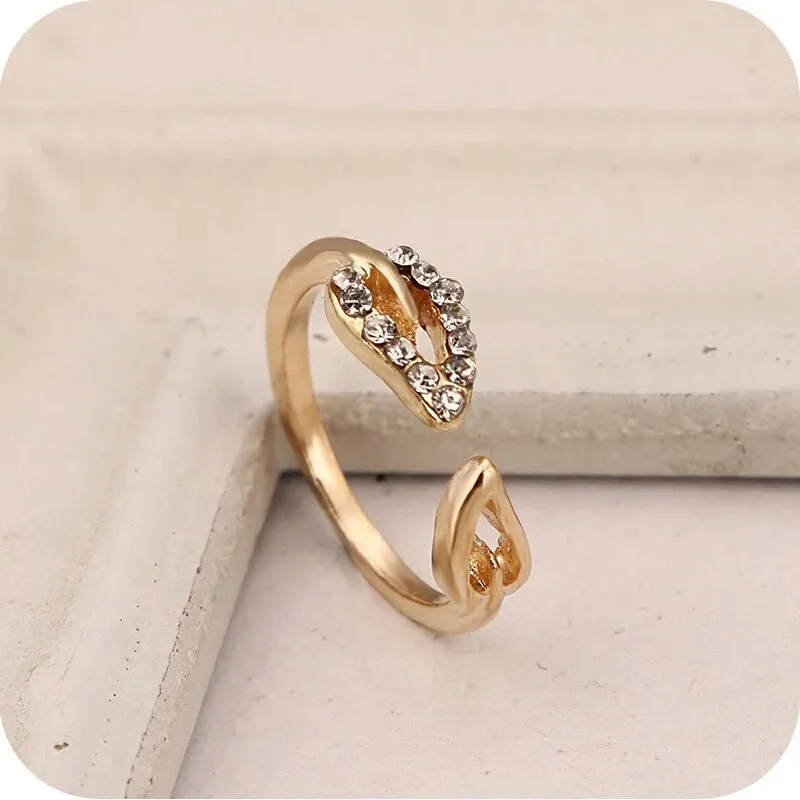 Enchanted leaves open adjustable ring