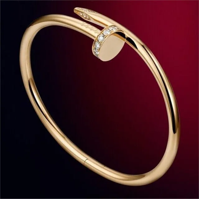 Fashion Women Bracelets & Bangles Summer Style Screw Open Bangles For Women Rhinestone Bracelets Fine Jewelry
