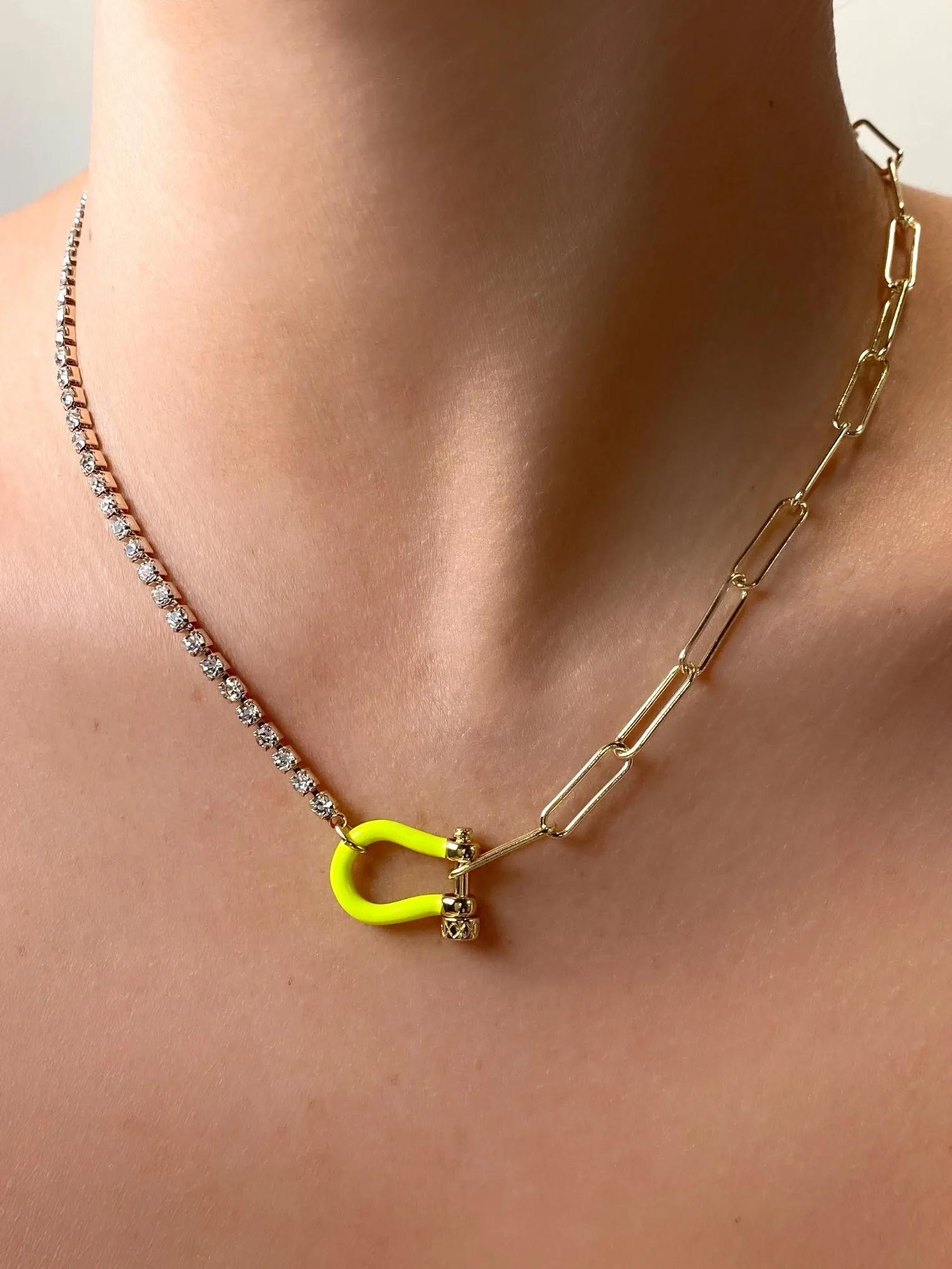 FLIRT Carabiner Necklace