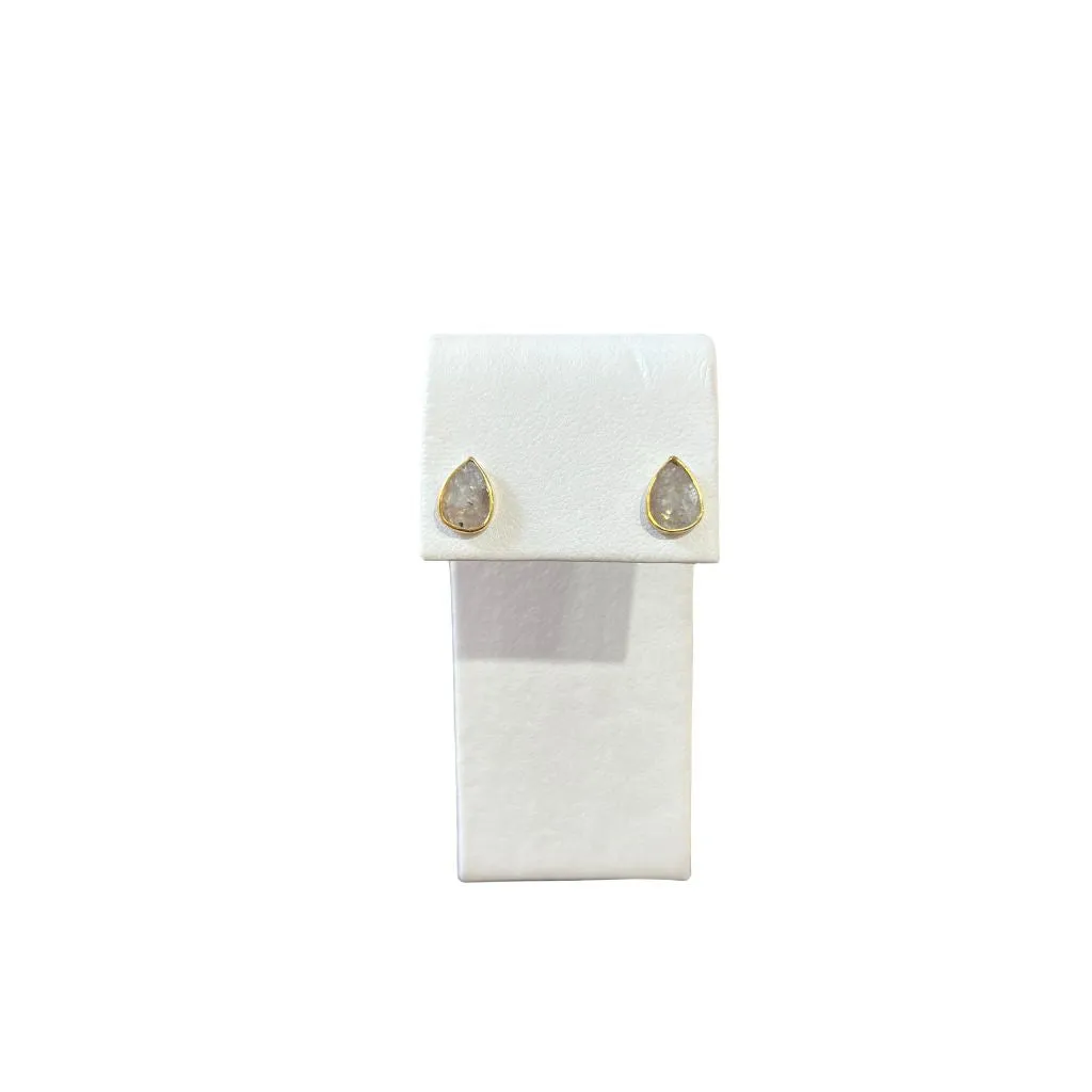 Grey Diamond   Studs
