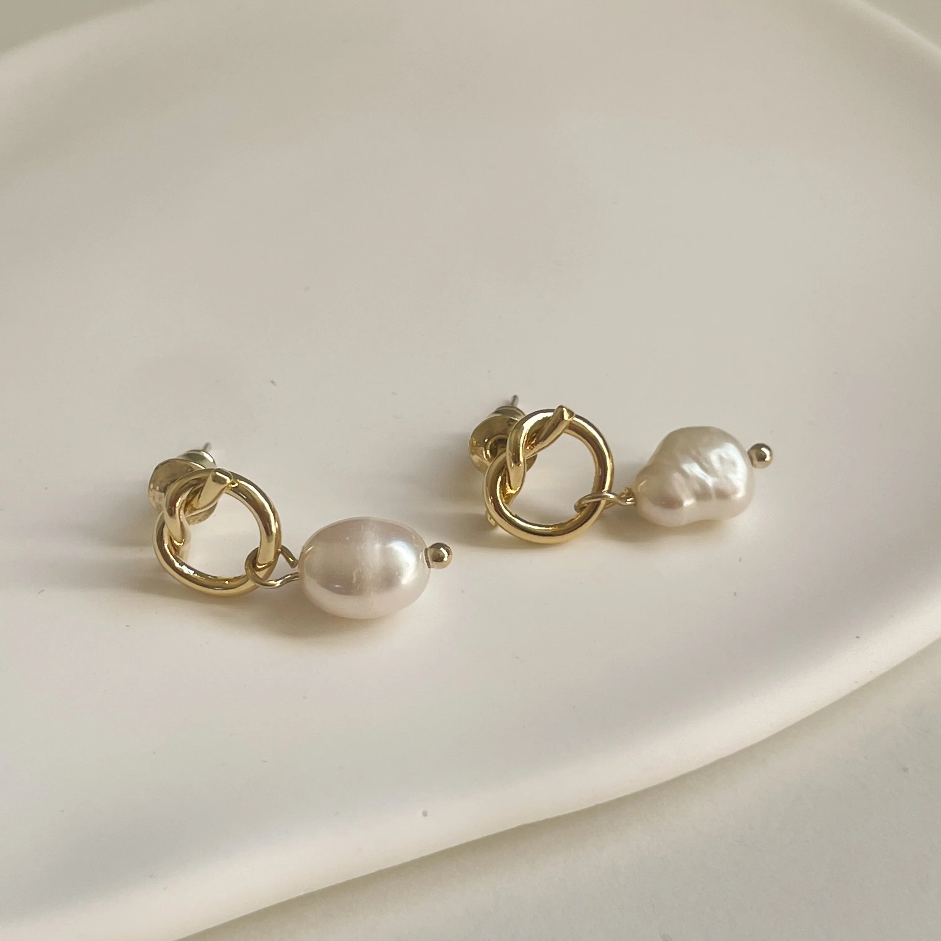 Hailey Pearl Hoops