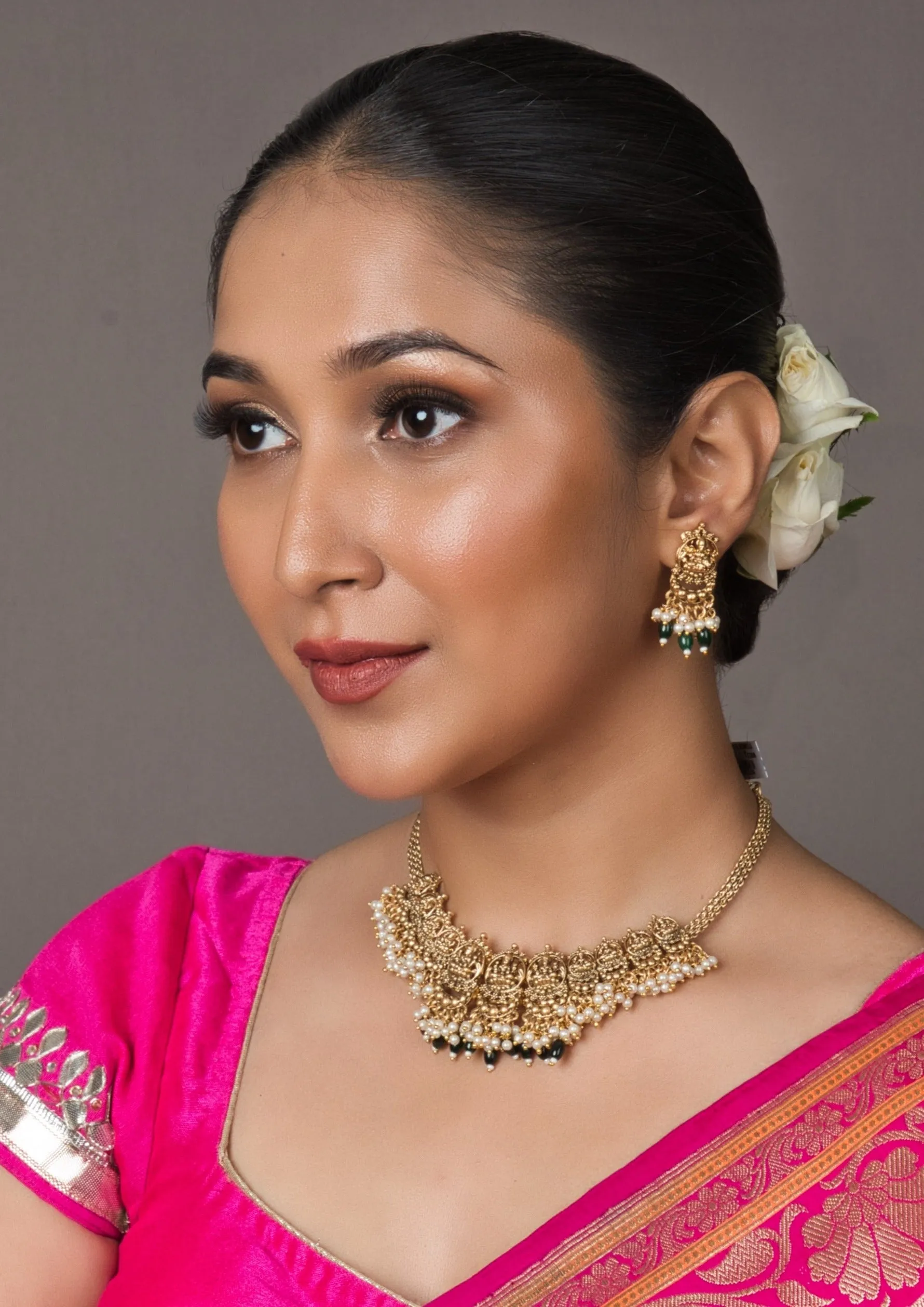 Laxmi Sleek Temple Choker Set with Earrings