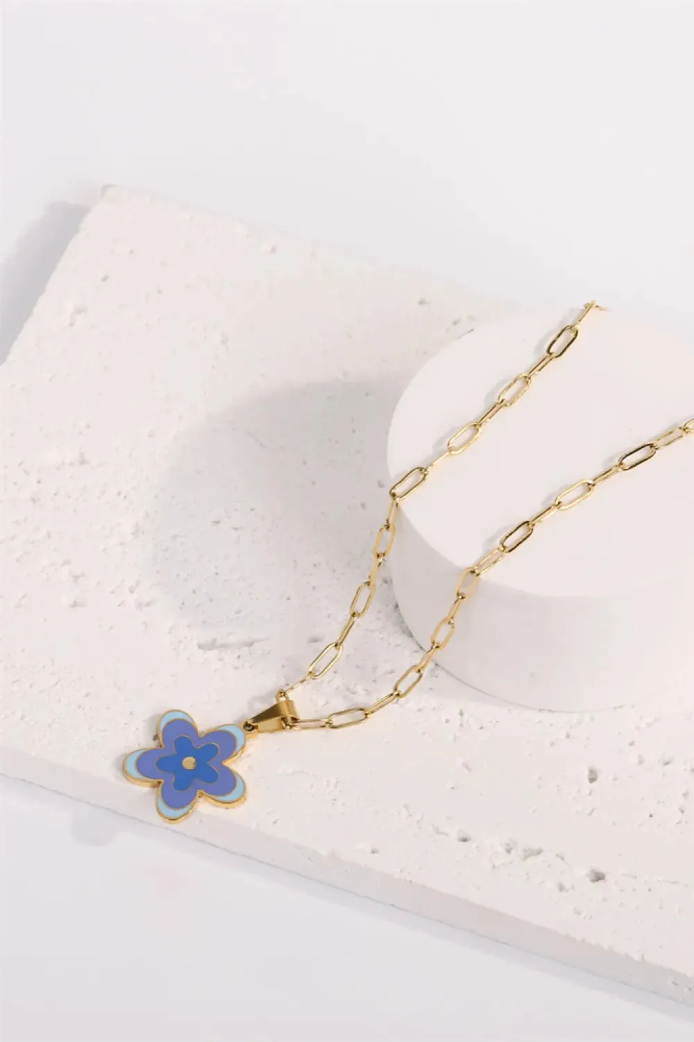 LOVCIA Flower Pendant Stainless Steel Necklace