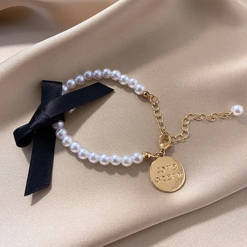 Luxury Baroque Pearl Bracelet Bee Pendant For Women Jewelry