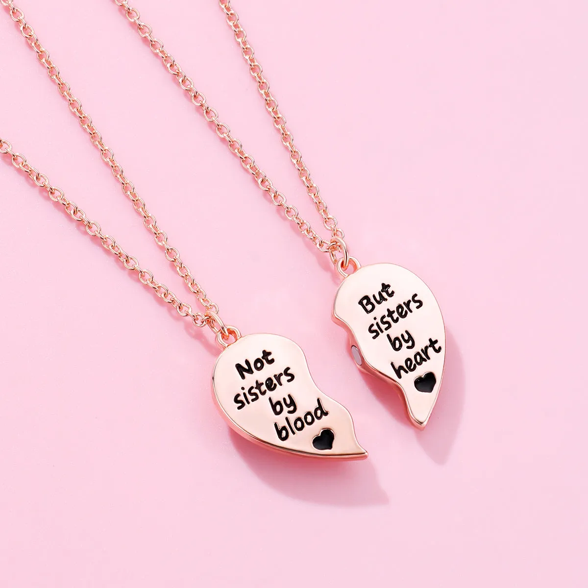 Magnetic Hearts Best Friends Necklaces Gift Set