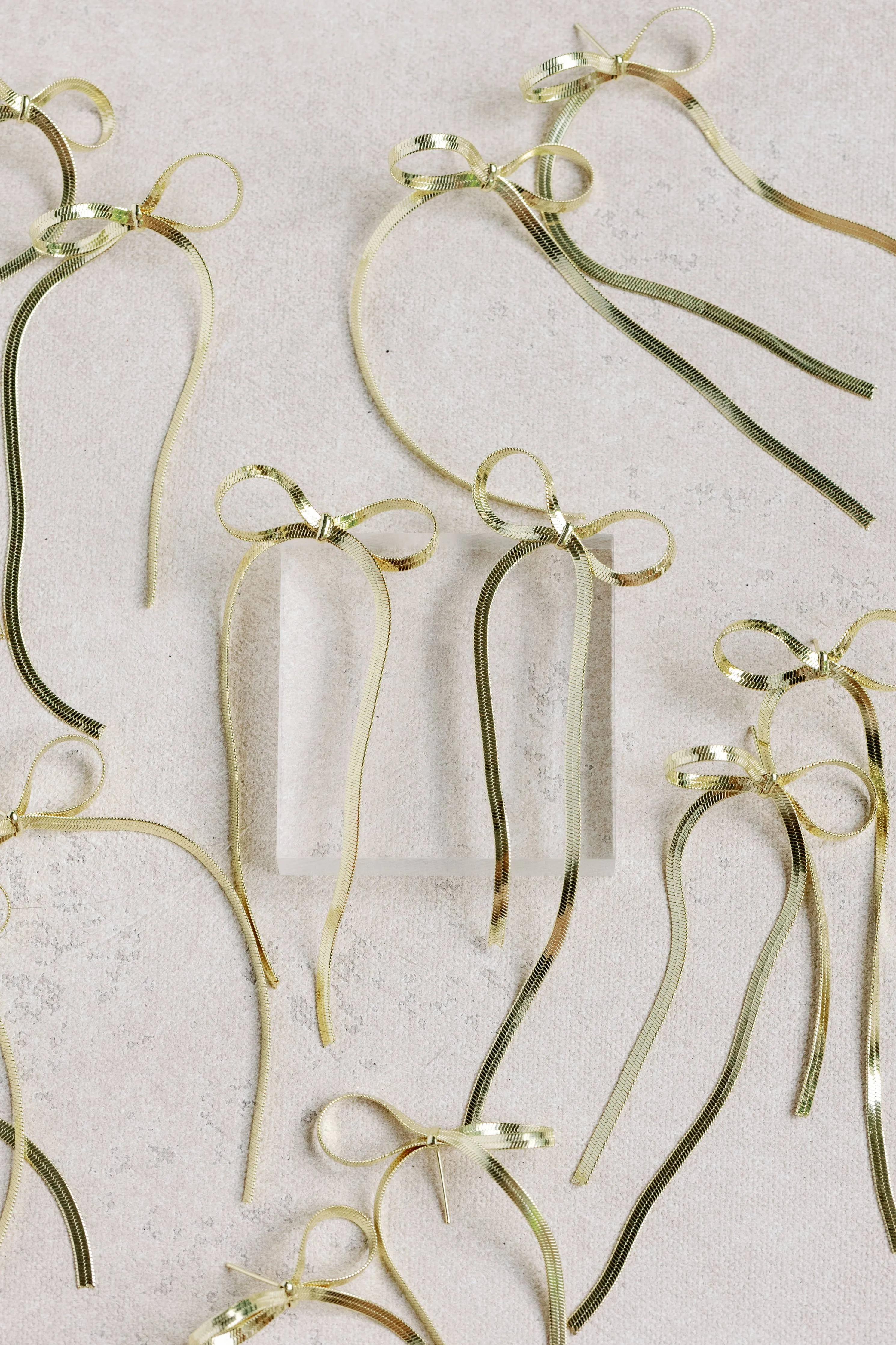 Maxi Gold Duster Bow Earrings