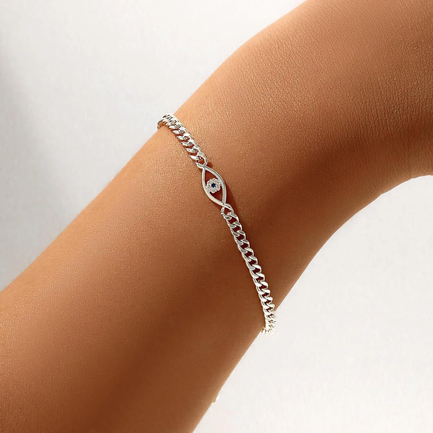 MIDEEO Gold/Sliver Bracelets for Women,14K Gold Plated Bracelets for Women Evil Eye Diamond Cuban Link Heart Pearl Bracelets Everyday Jewelry Gift