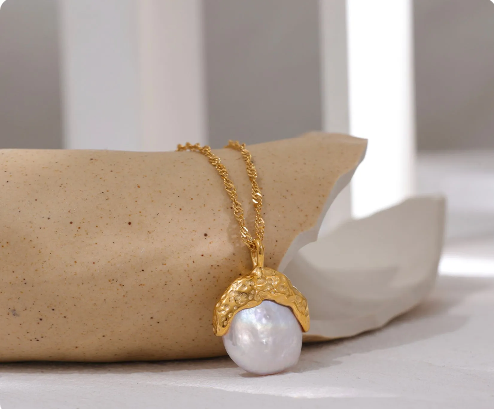 Miran Pearl Pendant - 18K Gold Coated