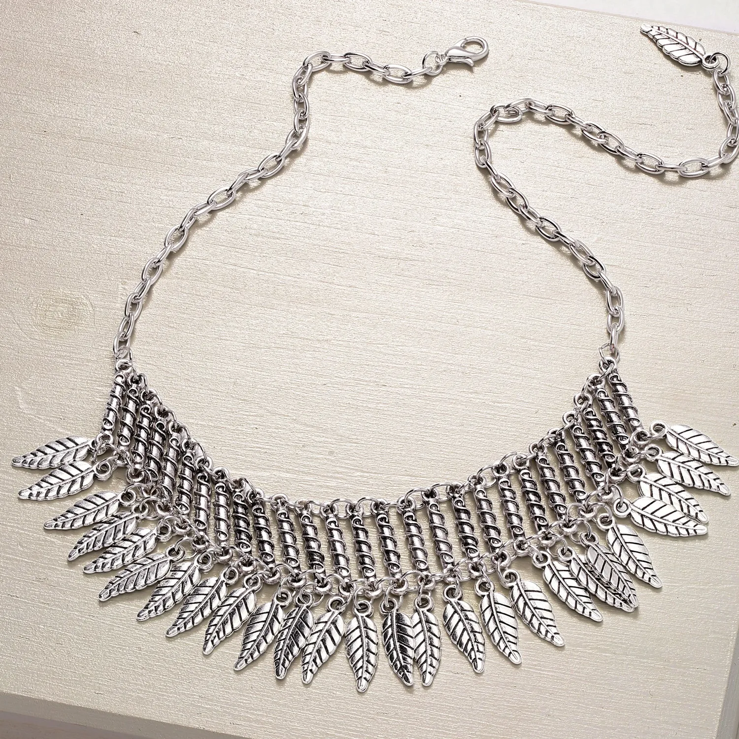 Native American Style Feather Choker Necklace in Oxidized Silver Plated Finish