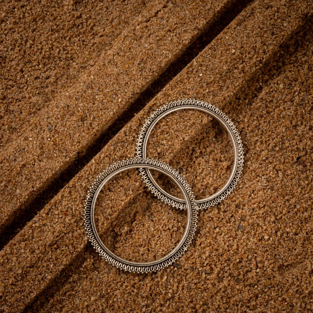 Niovi floral Bangle Set