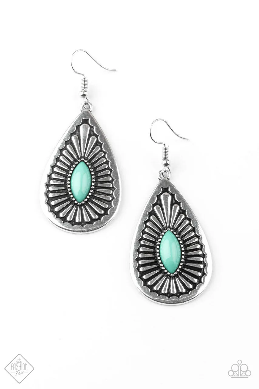 Paparazzi Accessories  - Wild Wilderness #L35 - Green Earrings