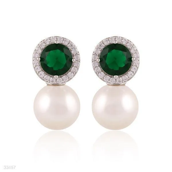 ROYAL ROUND GREEN PEARL EARRINGS
