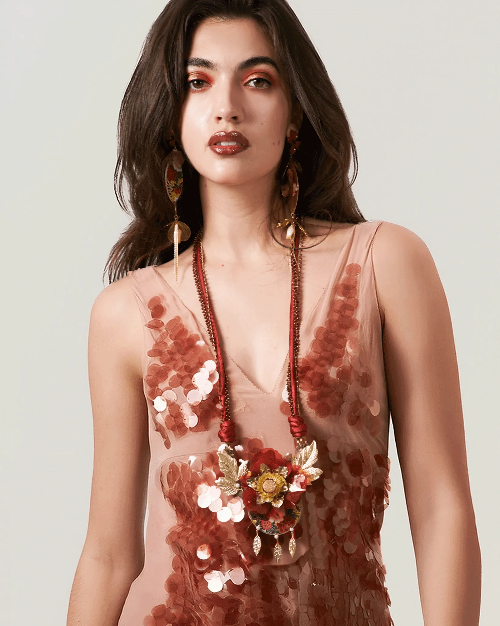 Silk & Quartz Necklace |Golden Lotus Nuna