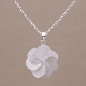 Silver Breeze Sterling Silver Rounded Windmill Pendant with Rope Chain