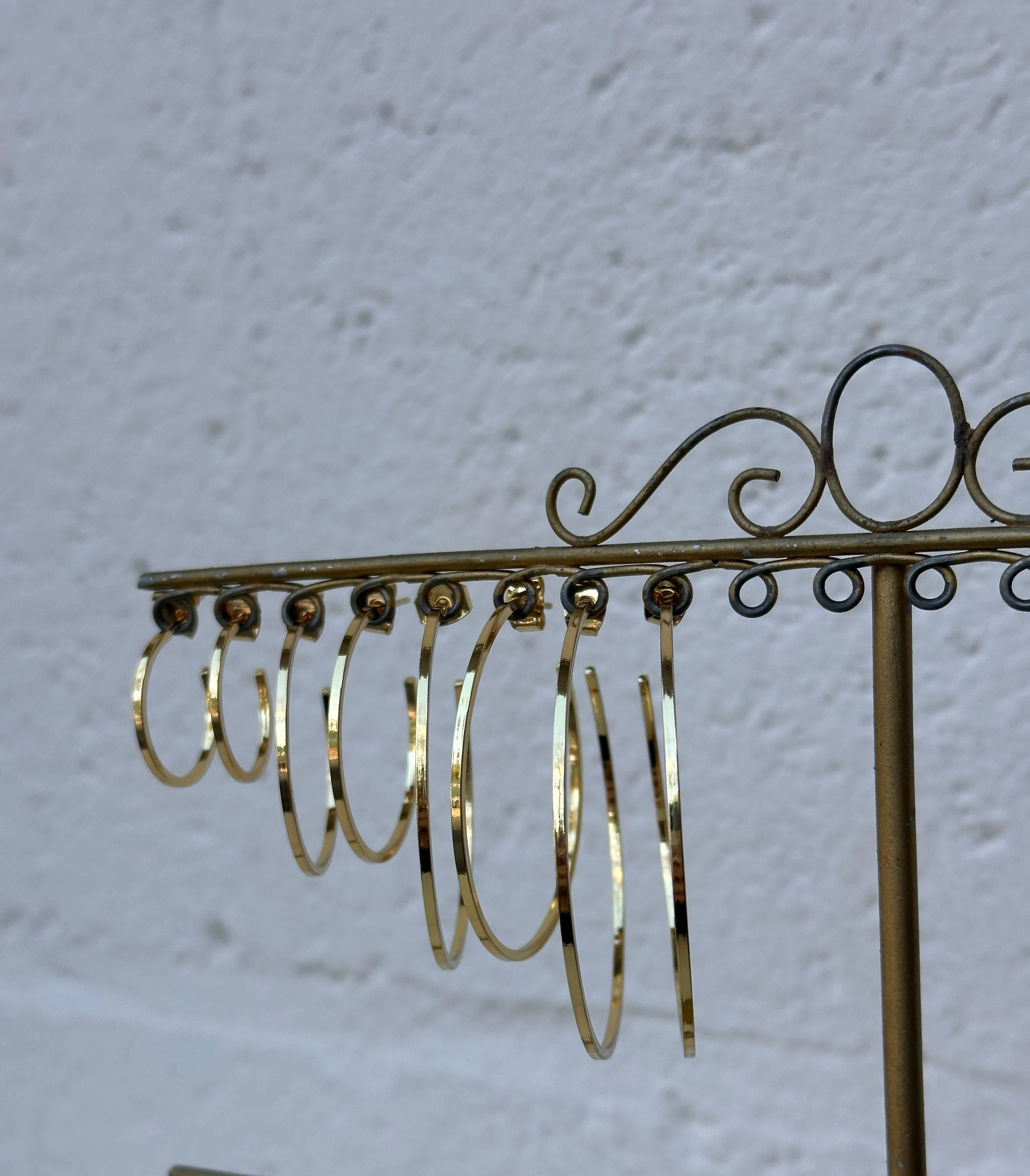 Sleek Hoop Collection