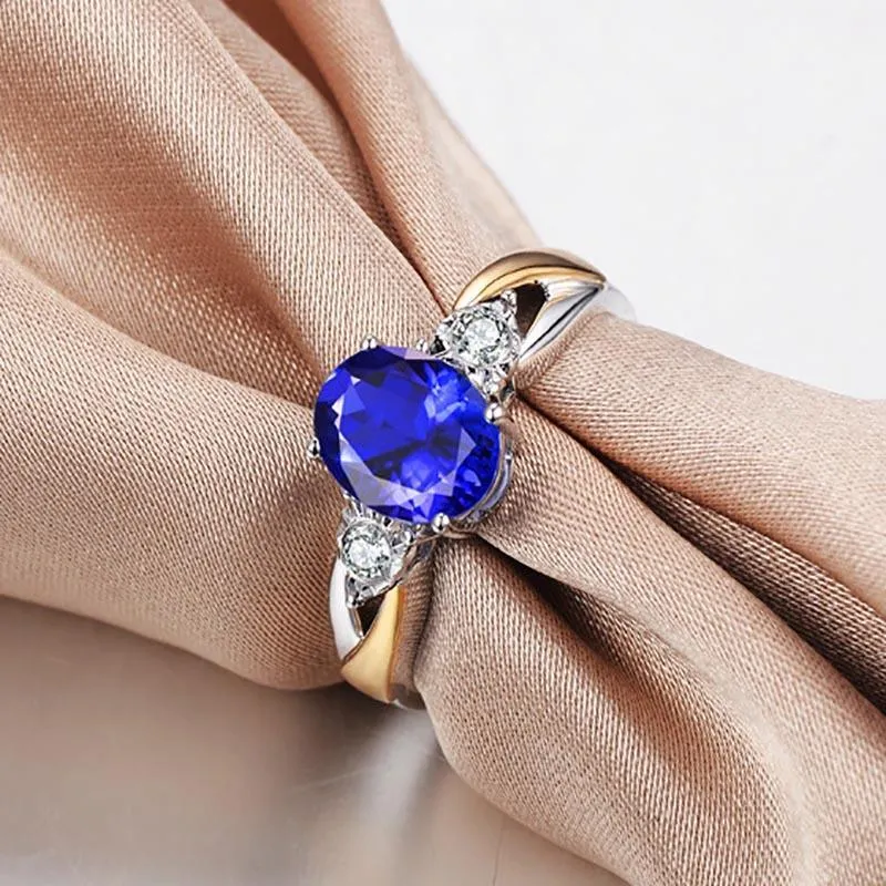 Superb Classic 925 Silver Luxury AAAA Ring With Oval Lab Sapphire Gemstone