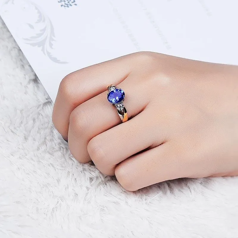 Superb Classic 925 Silver Luxury AAAA Ring With Oval Lab Sapphire Gemstone