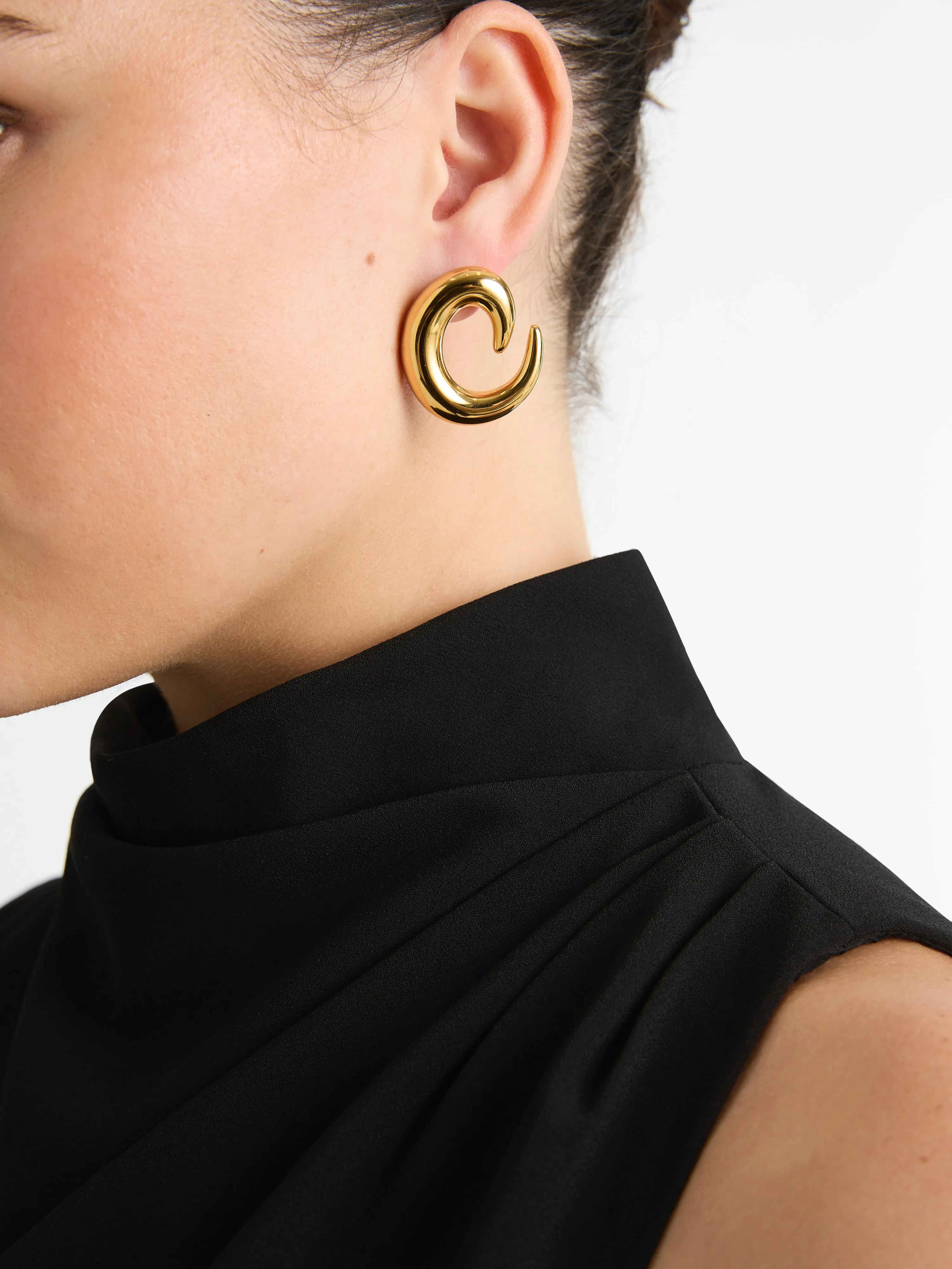SWIRL EARRINGS