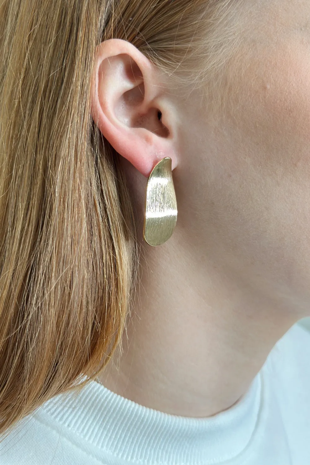 Teardrop Shape Satin Brushed Earrings