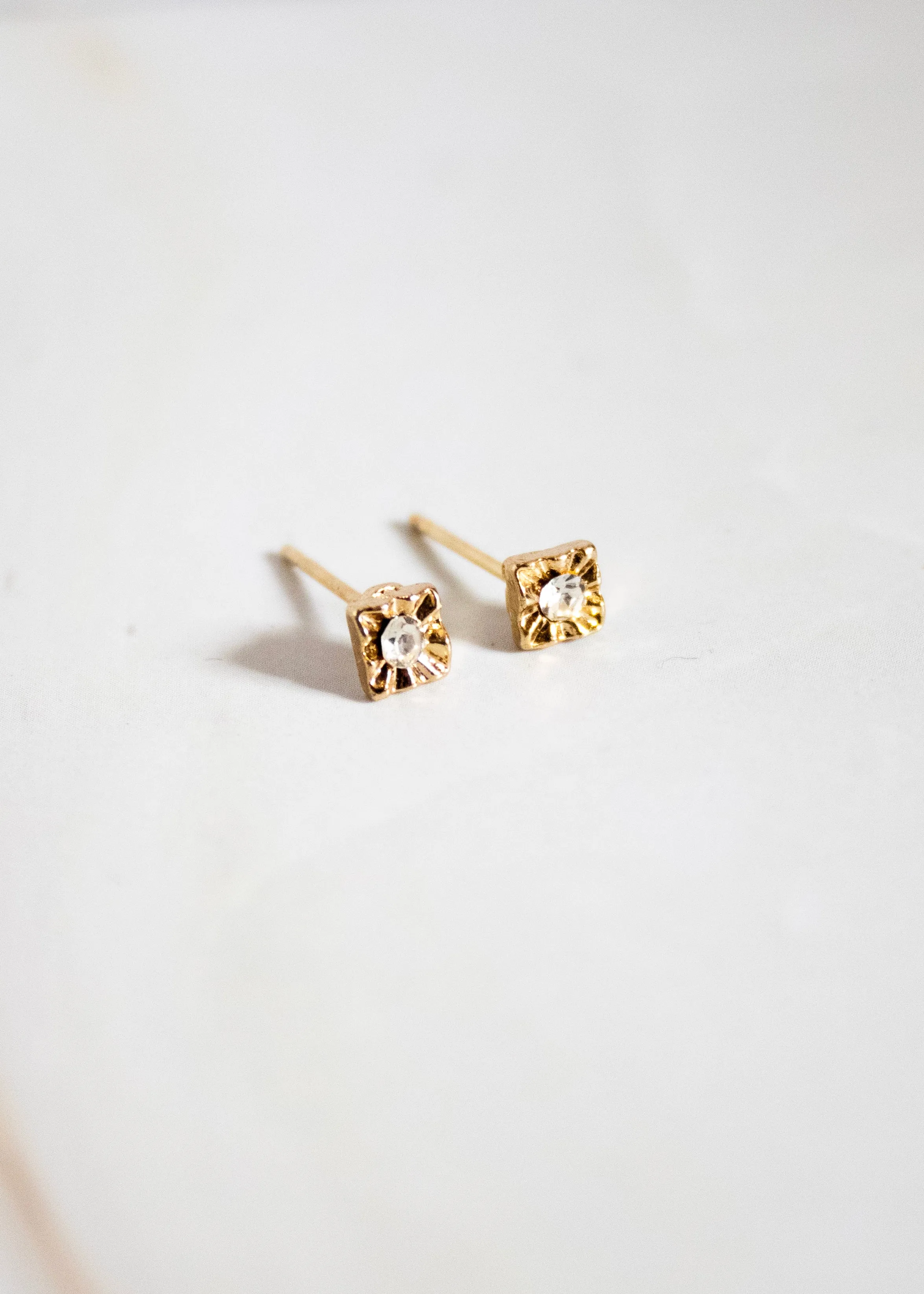 Teeny Square Gold Posts
