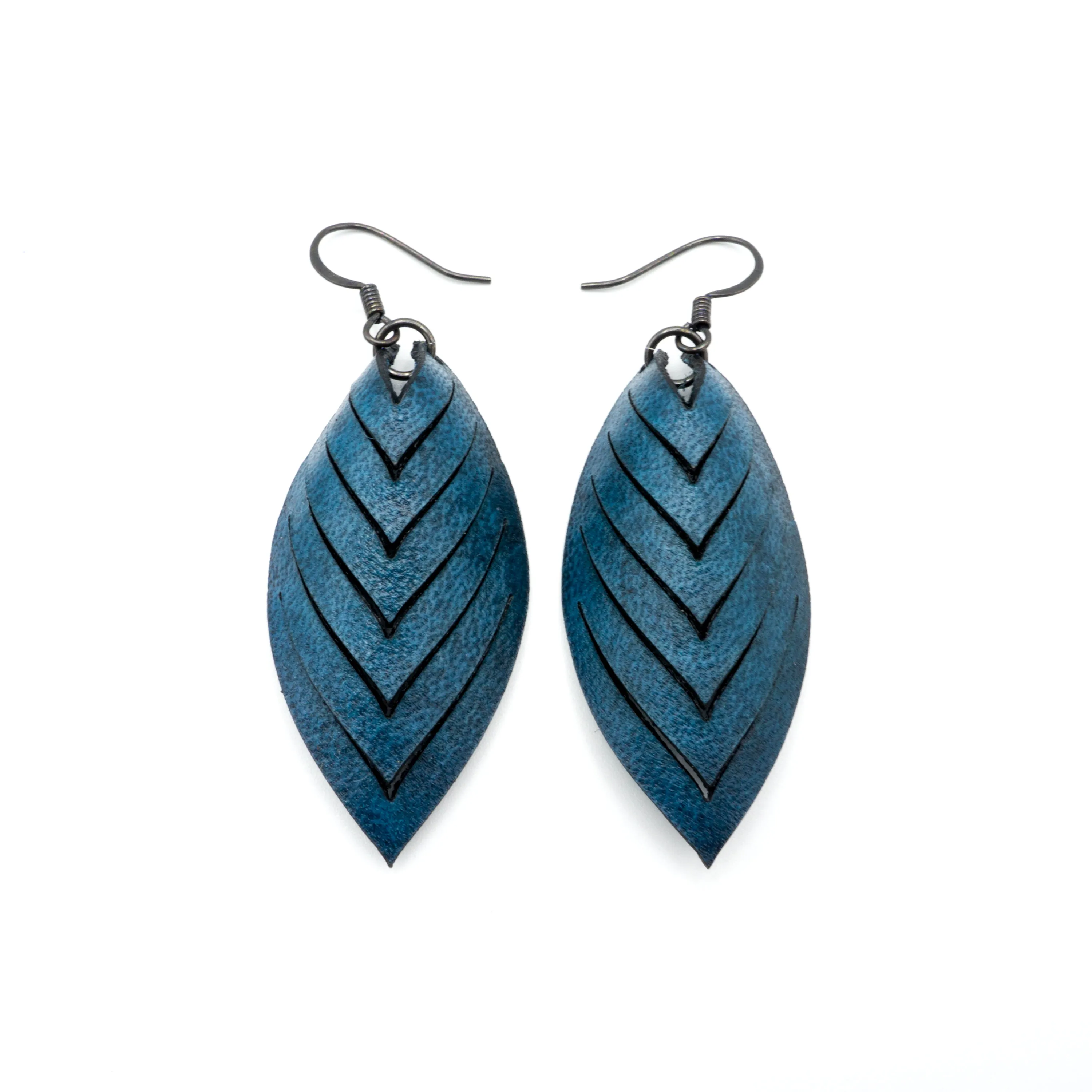 Terrabyte 14 [S] // Leather Earrings - Blue