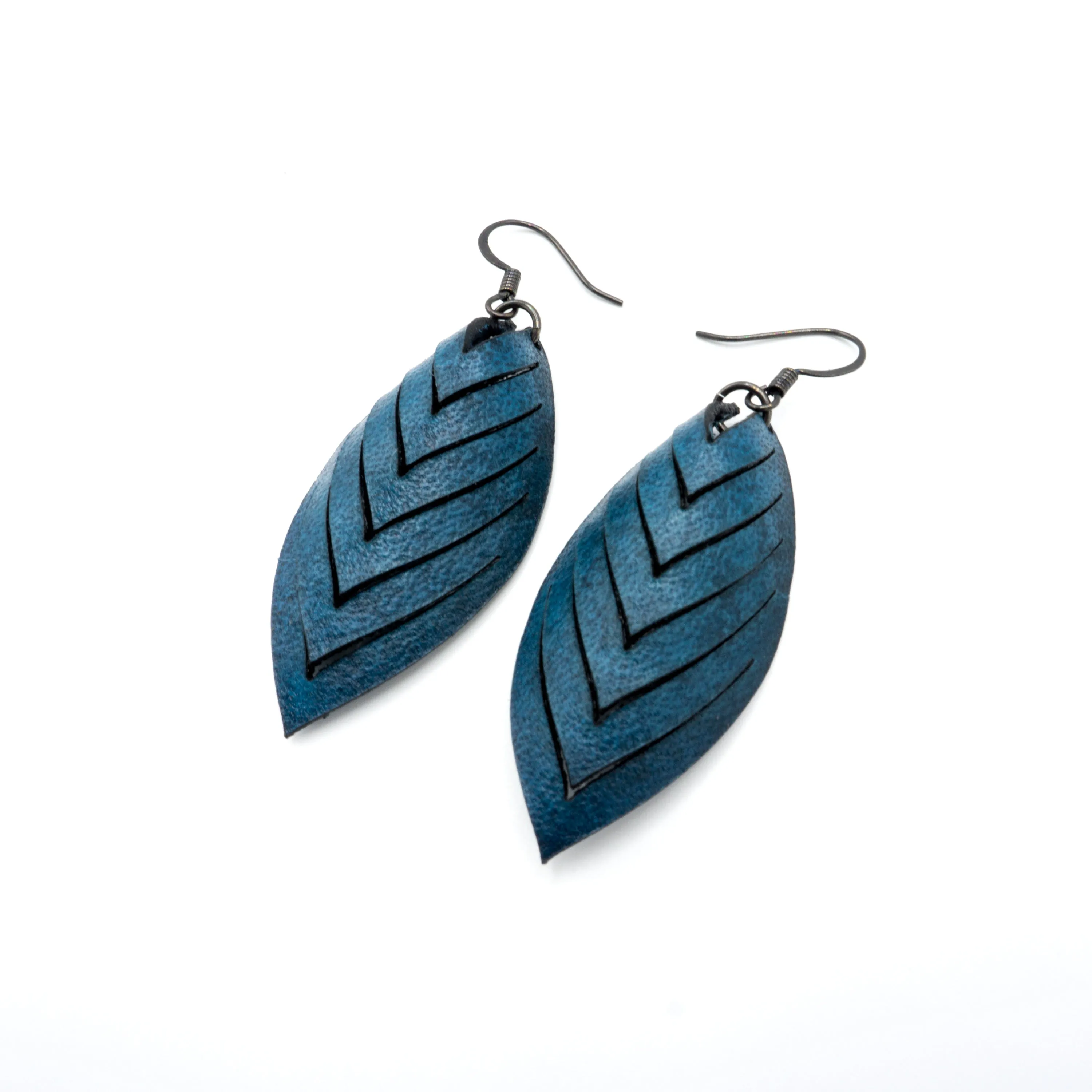Terrabyte 14 [S] // Leather Earrings - Blue