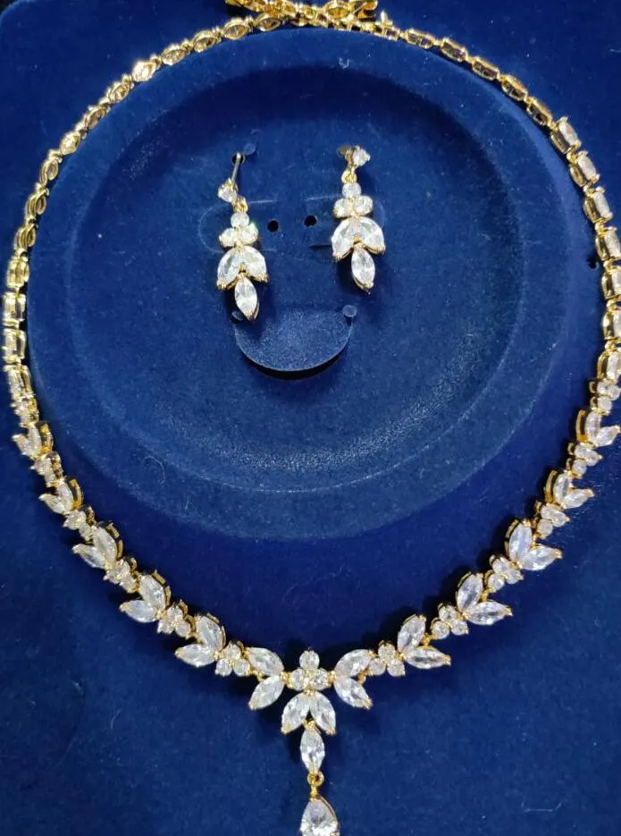 The Enchanting Zircon Bridal Set for Timeless Elegance