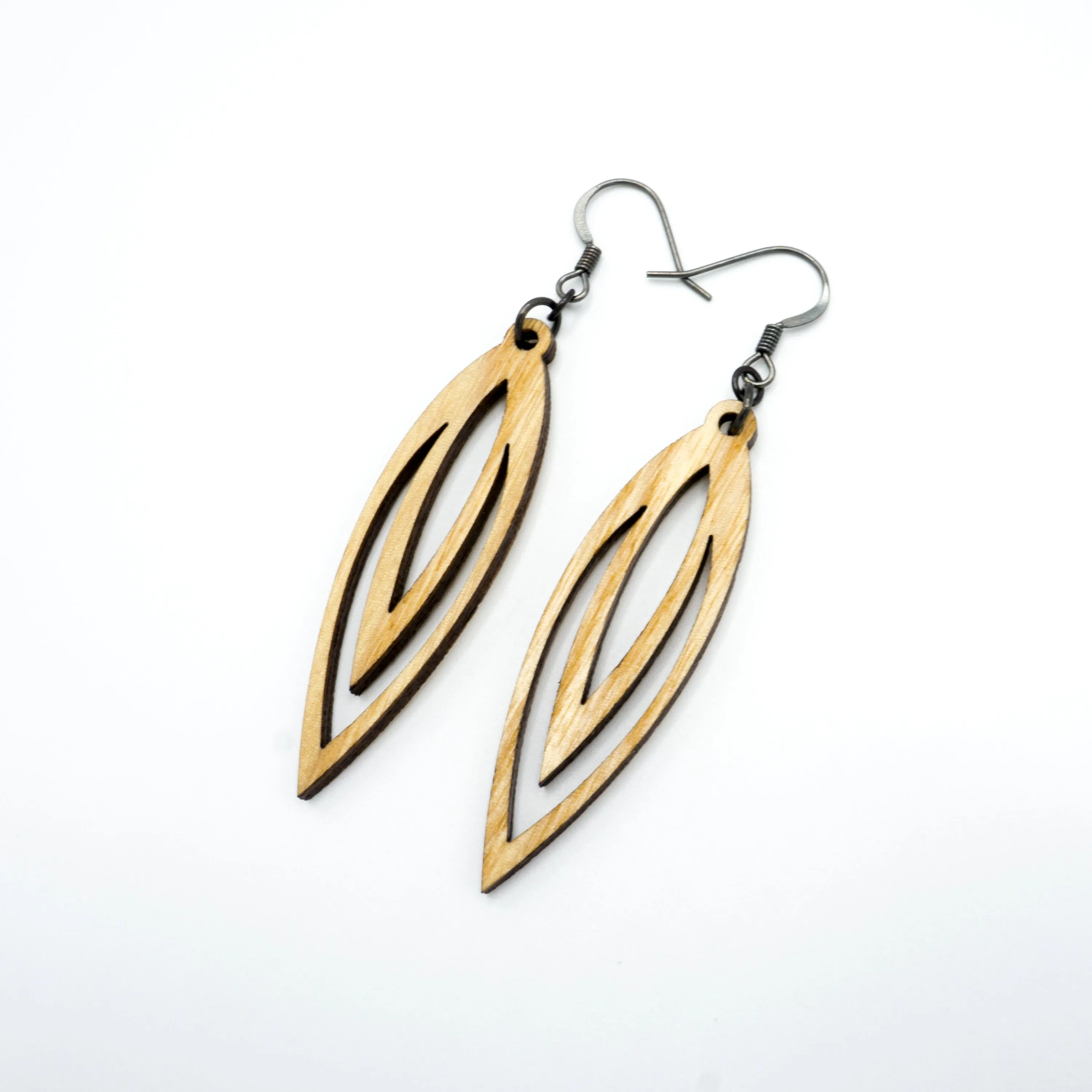 Totem 07 [S] // Wood Earrings - Ash