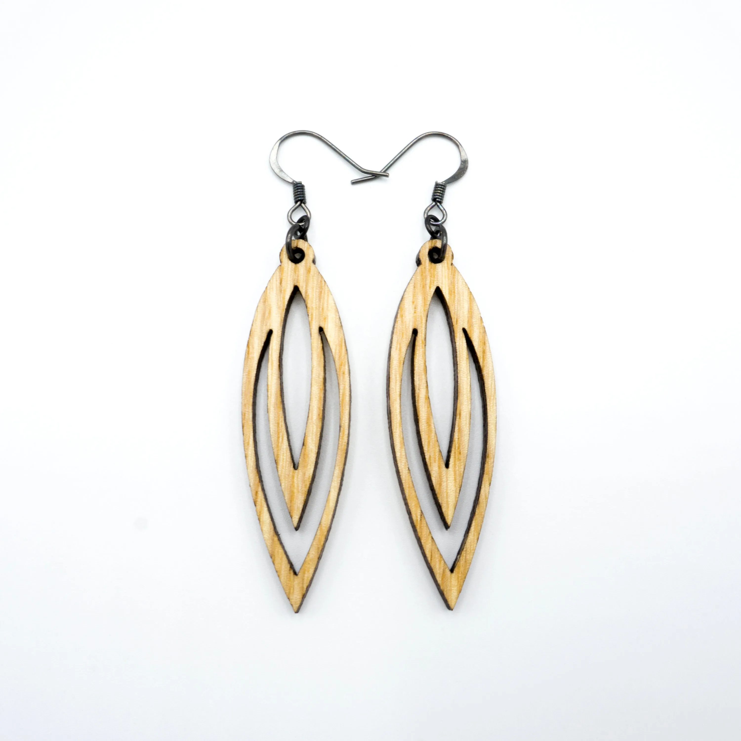 Totem 07 [S] // Wood Earrings - Ash