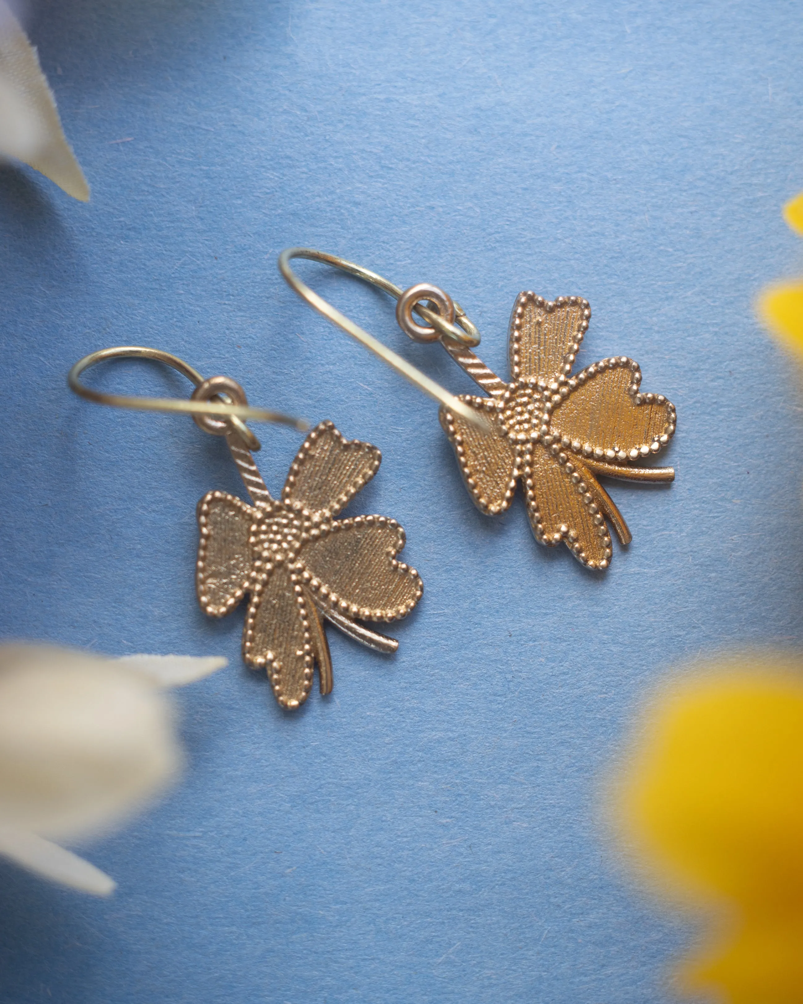 Vintage Open Flower Dangle & Drop Gold Plated Earrings