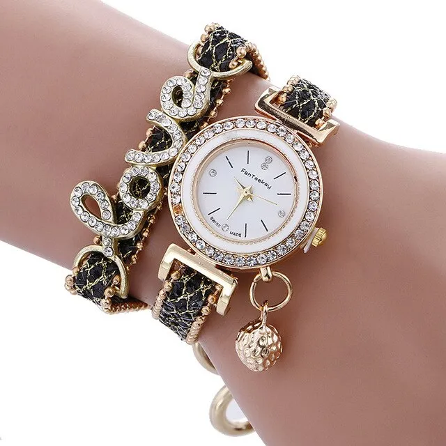 Wish Hot Selling Alloy Diamond Set LOVE Bracelets Fashion WOMEN'S Quartz Watch Coiling Pendant Fashion Watch JS1008