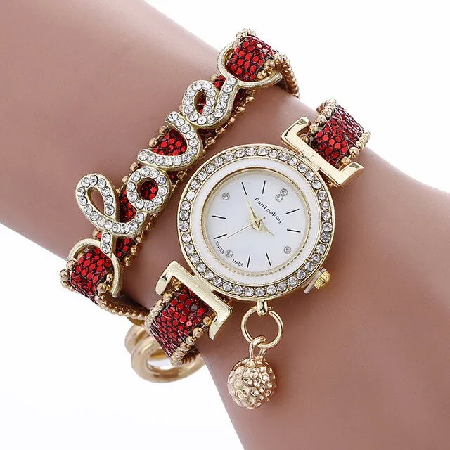 Wish Hot Selling Alloy Diamond Set LOVE Bracelets Fashion WOMEN'S Quartz Watch Coiling Pendant Fashion Watch JS1008
