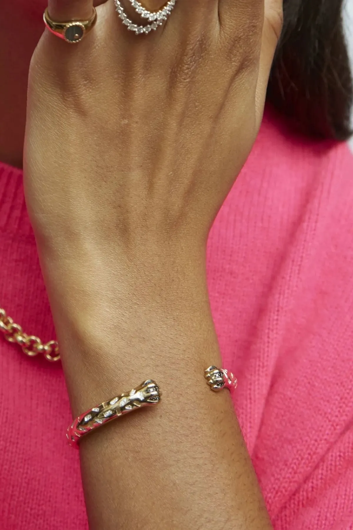 Yvonne Lon Tiger Claw Diamond Bangle - Yellow Gold